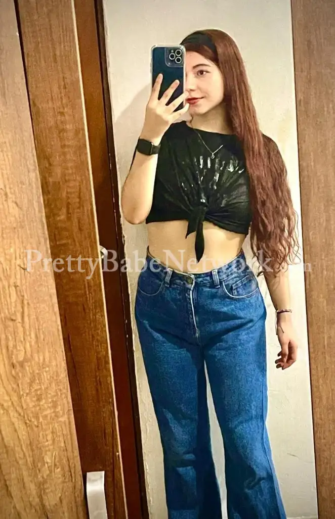 Shikha—High-Profile Escort in Panchsheel Green 2, Greater Noida